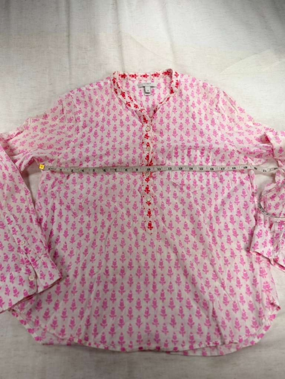 J.Crew Women’s Pink Printed Button-Front Long Sleeve Top - Picture 3 of 5
